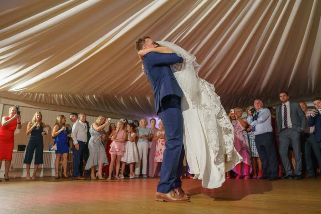 20180901 emily and russell's wedding | southdowns manor 0412